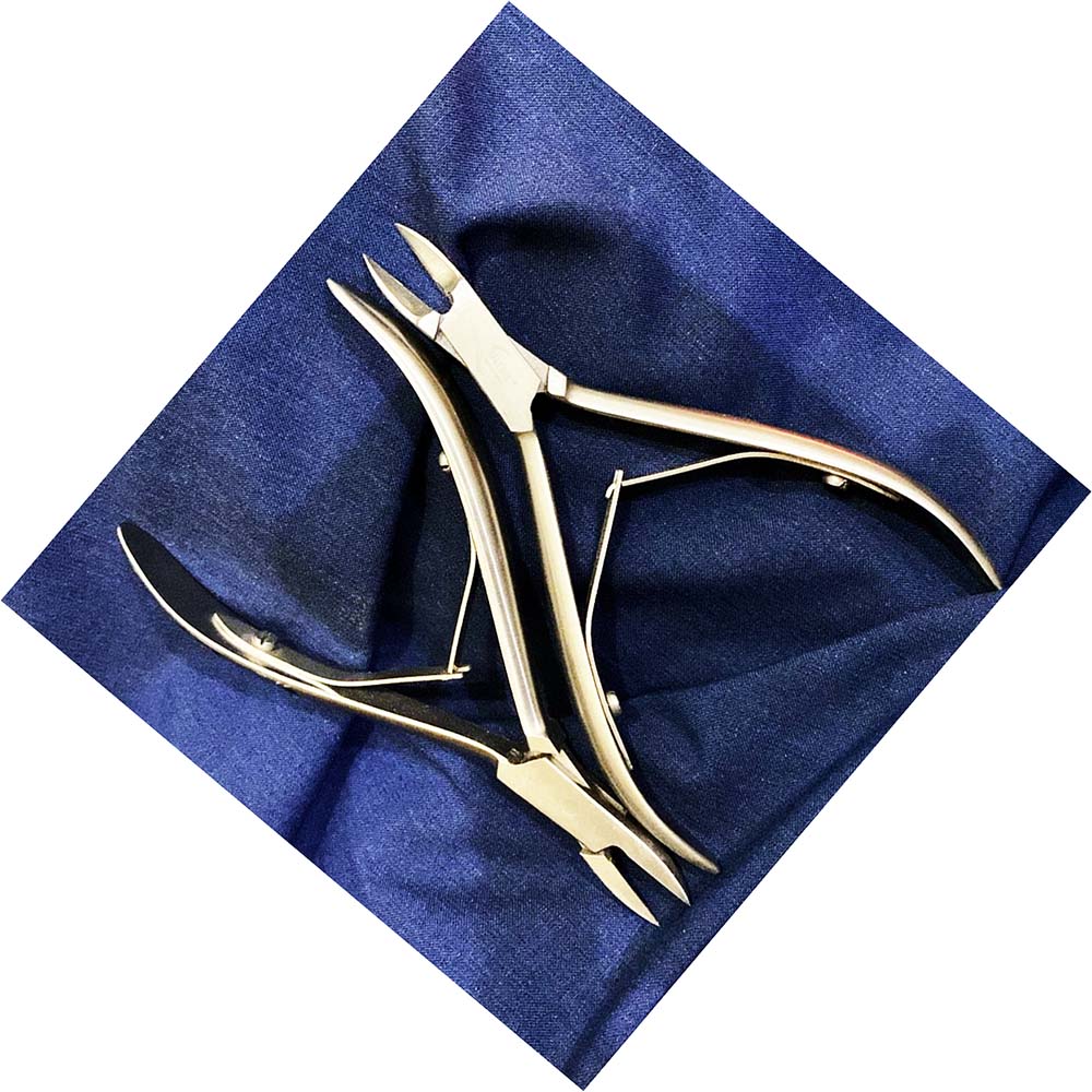 Surgical Stainless Steel Cuticle Nail Nipper with File – Professional manicure tool for precise cuticle trimming and nail care.